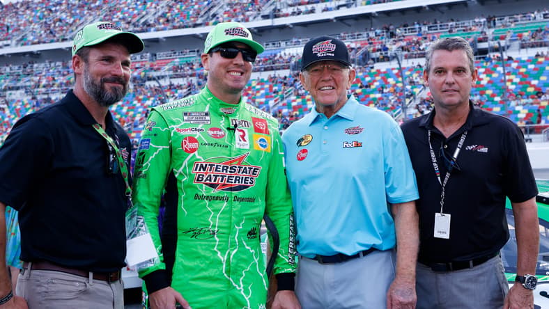Joe Gibbs Racing, Kyle Busch