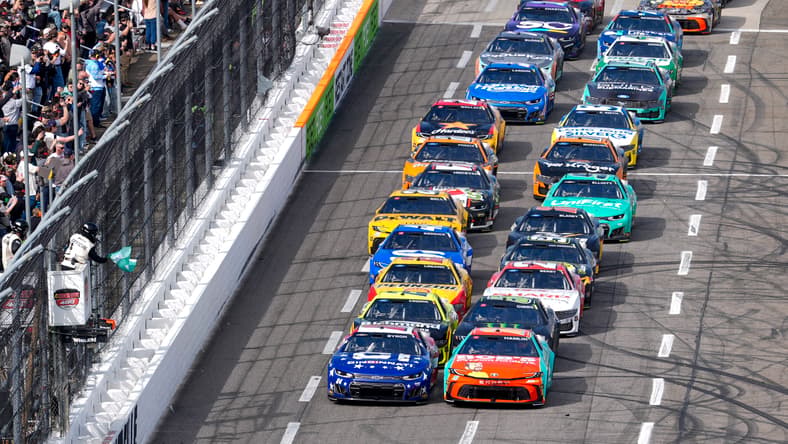 NASCAR: NASCAR Cup Series Race at Martinsville