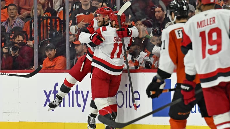 NHL: Stanley Cup Playoffs-Carolina Hurricanes at Philadelphia Flyers