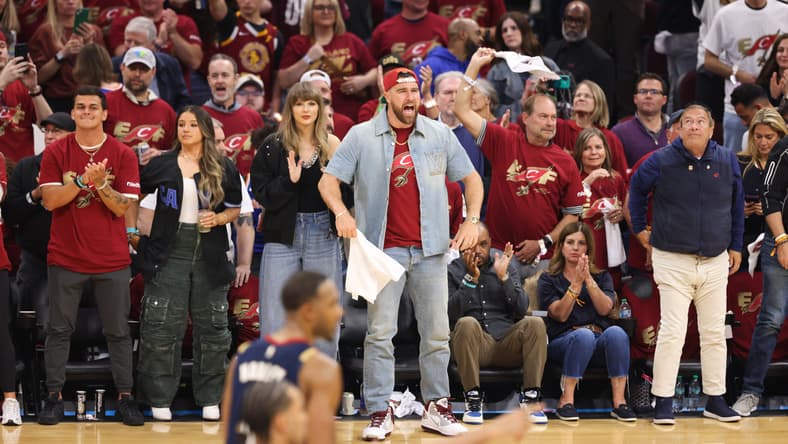 Travis Kelce and Taylor Swift