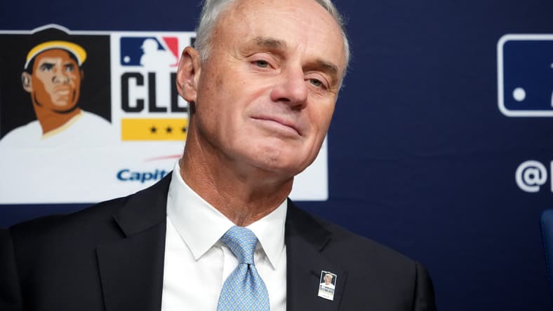 MLB: World Series-Toronto Blue Jays at Los Angeles Dodgers