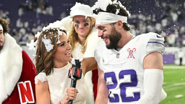 NFL: Detroit Lions at Minnesota Vikings