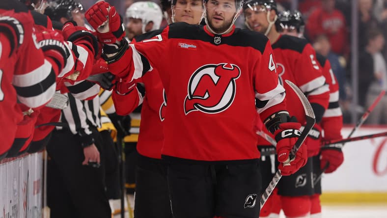 NHL: Boston Bruins at New Jersey Devils