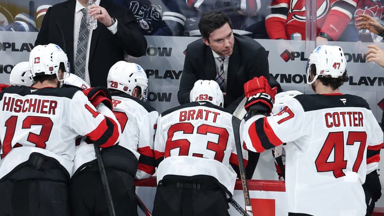 NHL: New Jersey Devils at Winnipeg Jets