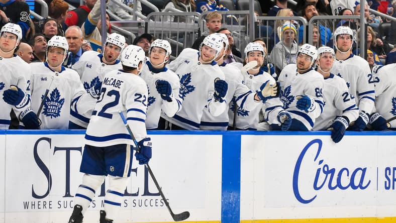NHL: Toronto Maple Leafs at St. Louis Blues