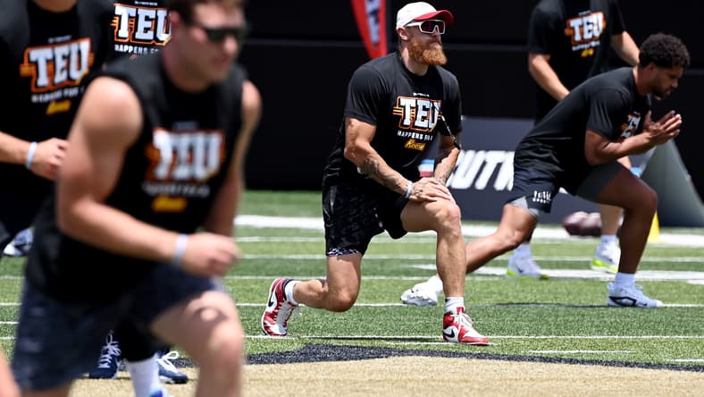 San Francisco 49ers tight end George Kittle warms up during the Tight End University annual offseason training summit at