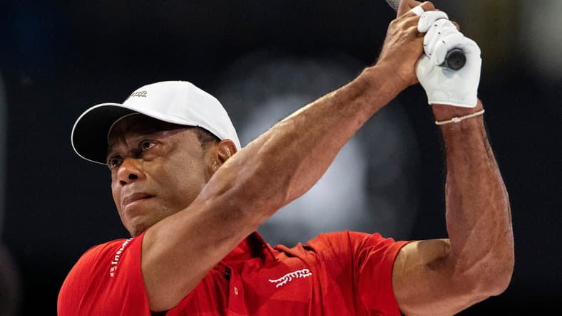 Tiger Woods of Jupiter Links GC warms up before match against the Los Angeles Golf Club who won the TGL finals at SoFi Center on