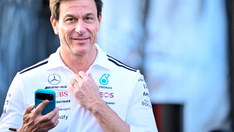 Toto Wolff Max Verstappen Mercedes