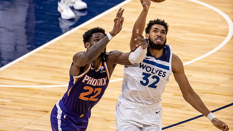 Deandre-Ayton-Minnesota-Timberwolves