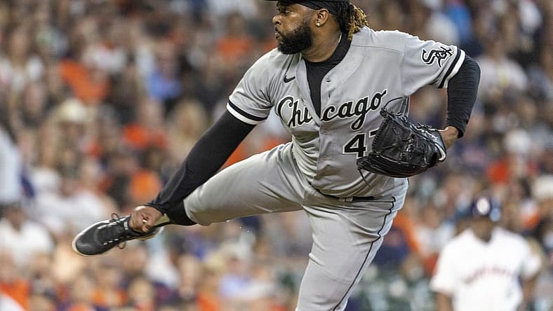 Jun 18, 2022; Houston, Texas, USA; Chicago White Sox starting pitcher Johnny Cueto (47) pitches against the Houston Astros in the first inning at Minute Maid Park. Mandatory Credit: Thomas Shea-USA TODAY Sports