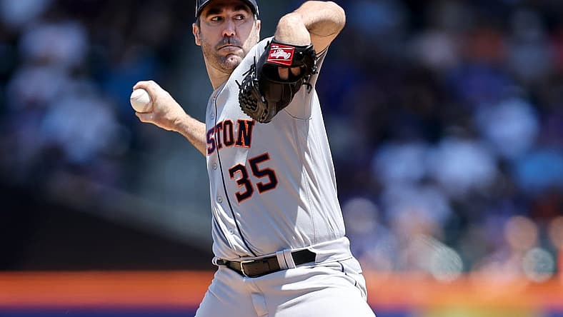 Jun 29, 2022; New York City, New York, USA; Houston Astros starting pitcher Justin Verlander (35) pitches against the New York Mets during the first inning at Citi Field. Mandatory Credit: Brad Penner-USA TODAY Sports