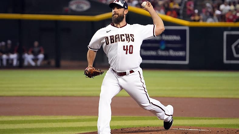 Jul 4, 2022; Phoenix, Arizona, USA; Arizona Diamondbacks starting pitcher Madison Bumgarner (40) pitches against the San Francisco Giants during the first inning at Chase Field. Mandatory Credit: Joe Camporeale-USA TODAY Sports