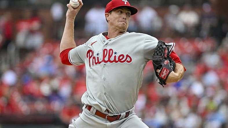 Jul 9, 2022; St. Louis, Missouri, USA; Philadelphia Phillies starting pitcher Kyle Gibson (44) pitches against the St. Louis Cardinals during the first inning at Busch Stadium. Mandatory Credit: Jeff Curry-USA TODAY Sports