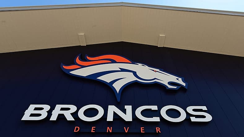Apr 25, 2022; Englewood, CO, USA; General view outside of the UCHealth Training Center before a Mini Camp drill for the Denver Broncos. Mandatory Credit: Ron Chenoy-USA TODAY Sports