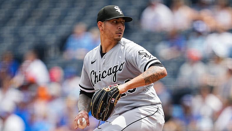 May 19, 2022; Kansas City, Missouri, USA; Chicago White Sox starting pitcher Vince Velasquez (23) pitches against the Kansas City Royals during the first inning at Kauffman Stadium. Mandatory Credit: Jay Biggerstaff-USA TODAY Sports
