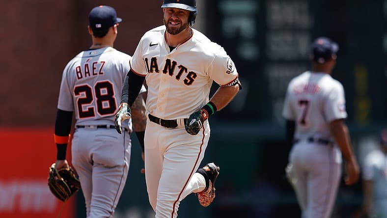 Jun 29, 2022; San Francisco, California, USA; San Francisco Giants third baseman Evan Longoria (10) rounds the bases after hitting a solo run home run during the first inning against the Detroit Tigers at Oracle Park. Mandatory Credit: Sergio Estrada-USA TODAY Sports