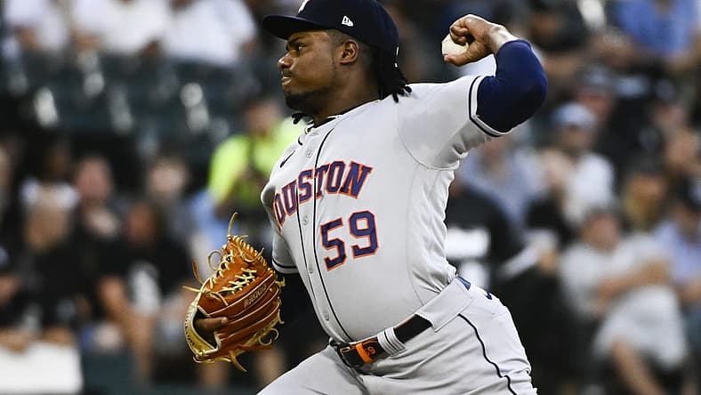 Aug 17, 2022; Chicago, Illinois, USA; Houston Astros starting pitcher Framber Valdez (59) pitches against the Chicago White Sox during the first inning at Guaranteed Rate Field. Mandatory Credit: Matt Marton-USA TODAY Sports