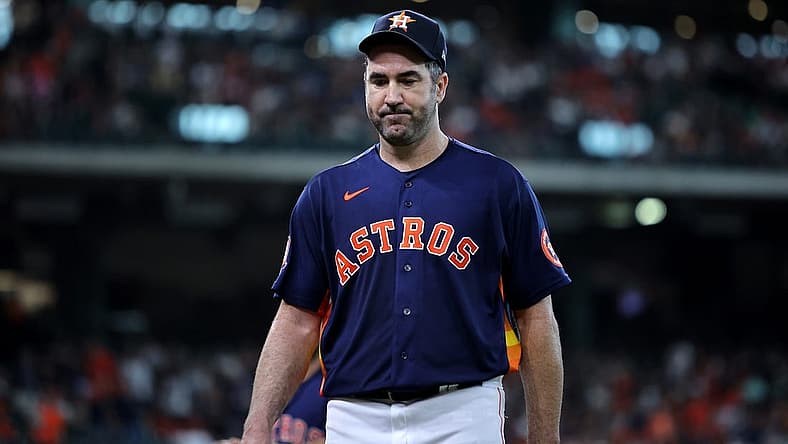 Aug 28, 2022; Houston, Texas, USA; Houston Astros starting pitcher Justin Verlander (35) walks to the dugout after retiring the side against the Baltimore Orioles during the third inning at Minute Maid Park. Mandatory Credit: Erik Williams-USA TODAY Sports