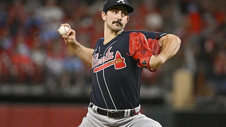 Aug 26, 2022; St. Louis, Missouri, USA; Atlanta Braves starting pitcher Spencer Strider (65) pitches against the St. Louis Cardinals during the fifth inning at Busch Stadium. Mandatory Credit: Jeff Curry-USA TODAY Sports