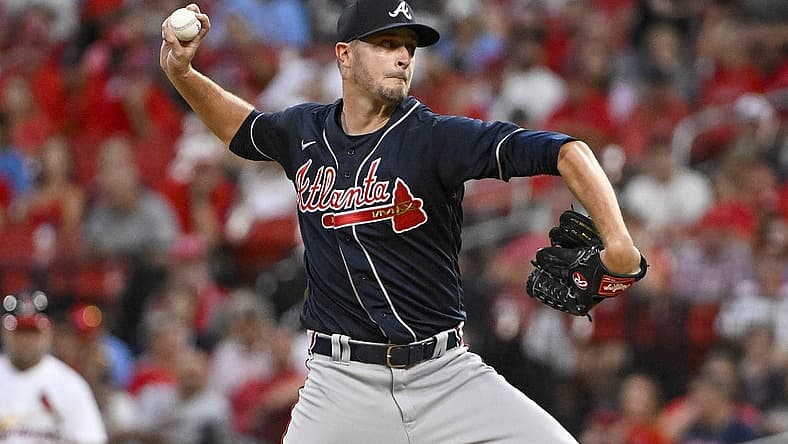 Aug 28, 2022; St. Louis, Missouri, USA; Atlanta Braves starting pitcher Jake Odorizzi (12) pitches against the St. Louis Cardinals during the first inning at Busch Stadium. Mandatory Credit: Jeff Curry-USA TODAY Sports
