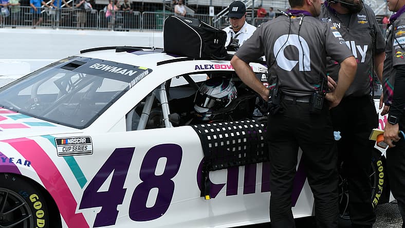 NASCAR: Cup Practice & Qualifying