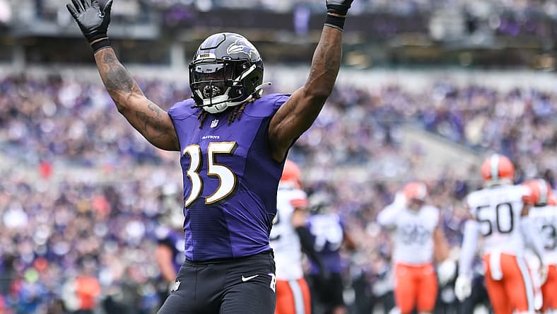 baltimore ravens at tampa bay buccaneers: gus edwards