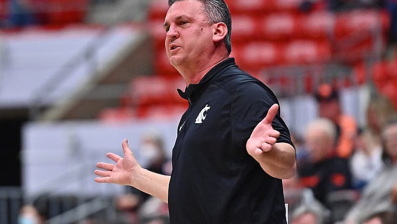 Mar 3, 2022; Pullman, Washington, USA; Washington State Cougars head coach Kyle Smith reacts after a play against the Oregon State Beavers in the first half at Friel Court at Beasley Coliseum. Mandatory Credit: James Snook-USA TODAY Sports