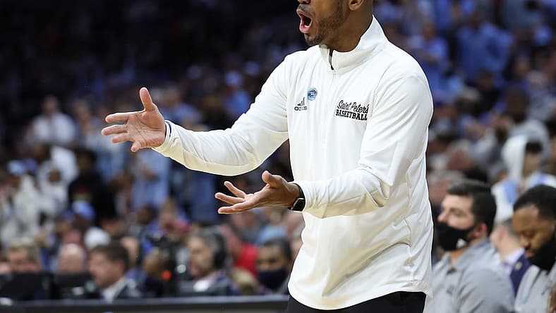 Mar 27, 2022; Philadelphia, PA, USA; St. Peter's Peacocks head coach Shaheen Holloway during a game against the North Carolina Tar Heels in the finals of the East regional of the men's college basketball NCAA Tournament at Wells Fargo Center. Mandatory Credit: Bill Streicher-USA TODAY Sports