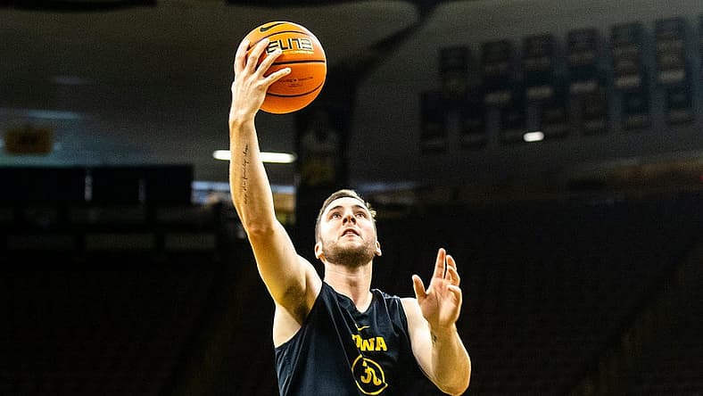 Iowa guard Connor McCaffery (30) shoots a basket during a practice following the Hawkeyes men's basketball media day, Wednesday, Oct. 5, 2022, at Carver-Hawkeye Arena in Iowa City, Iowa.
221005 Iowa Practice Mbb 022 Jpg