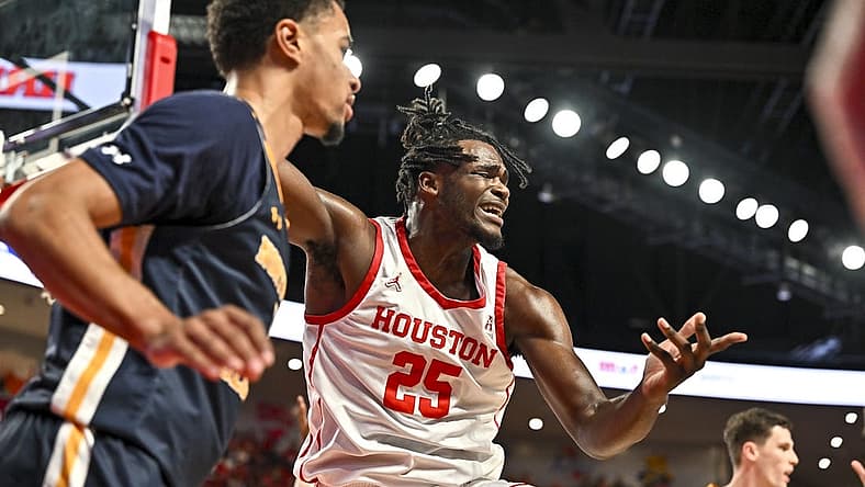 Nov 7, 2022; Houston, Texas, USA; Houston Cougars forward Jarace Walker (25) reacts during the first half against the Northern Colorado Bears at Fertitta Center. Mandatory Credit: Maria Lysaker-USA TODAY Sports