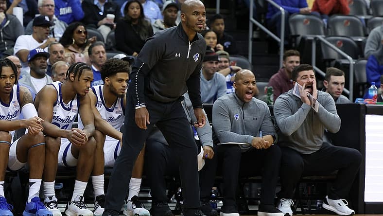 Nov 9, 2022; Newark, New Jersey, USA; Seton Hall Pirates head coach Shaheen Holloway looks on during the first half against the Monmouth Hawks at Prudential Center. Mandatory Credit: Vincent Carchietta-USA TODAY Sports