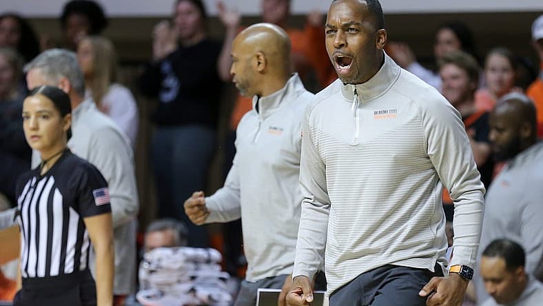 Head coach Mike Boynton stands on the sidelines in the second half during a college basketball game between the Oklahoma State Cowboys (OSU) and the Southern Illinois Salukis at Gallagher-Iba Arena in Stillwater, Okla., Thursday, Nov. 10, 2022.
Osu Vs Southern Illinois