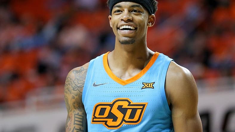 Oklahoma State guard Avery Anderson III (0) talks to a ref in the second half during a college basketball game between the Oklahoma State Cowboys (OSU) and the Southern Illinois Salukis at Gallagher-Iba Arena in Stillwater, Okla., Thursday, Nov. 10, 2022.
Osu Vs Southern Illinois