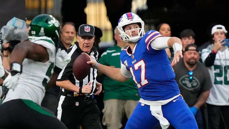 NFL: Buffalo Bills at New York Jets