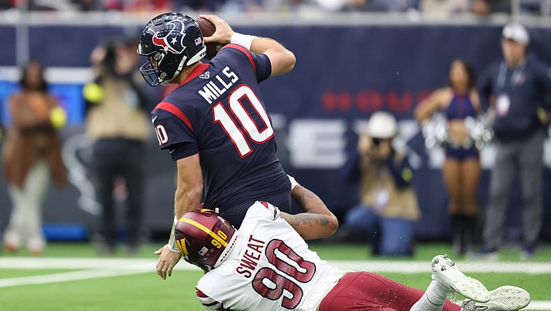 houston texans quarterback: davis mills