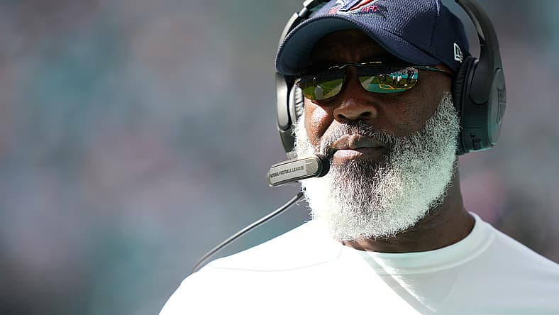 nfl head coaches on the hot seat; lovie smith