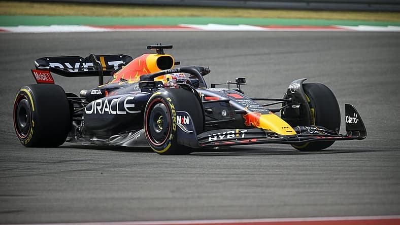 Oct 23, 2022; Austin, Texas, USA; Red Bull Racing Limited driver Max Verstappen (1) of Team Netherlands during the running of the U.S. Grand Prix F1 race at Circuit of the Americas. Mandatory Credit: Jerome Miron-USA TODAY Sports