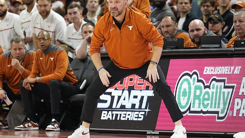 Nov 16, 2022; Austin, Texas, USA; Texas Longhorns head coach Chris Beard during the second half against the Gonzaga Bulldogs at Moody Center. Mandatory Credit: Scott Wachter-USA TODAY Sports