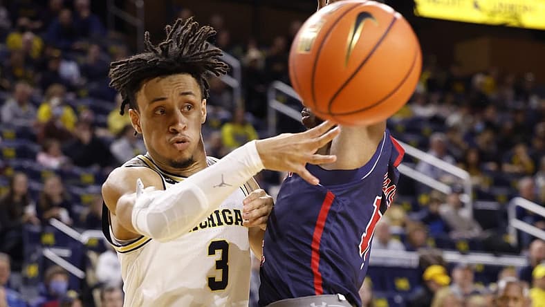 Nov 23, 2022; Ann Arbor, Michigan, USA; Michigan Wolverines guard Jaelin Llewellyn (3) passes in the first half against the Jackson State Tigers at Crisler Center. Mandatory Credit: Rick Osentoski-USA TODAY Sports