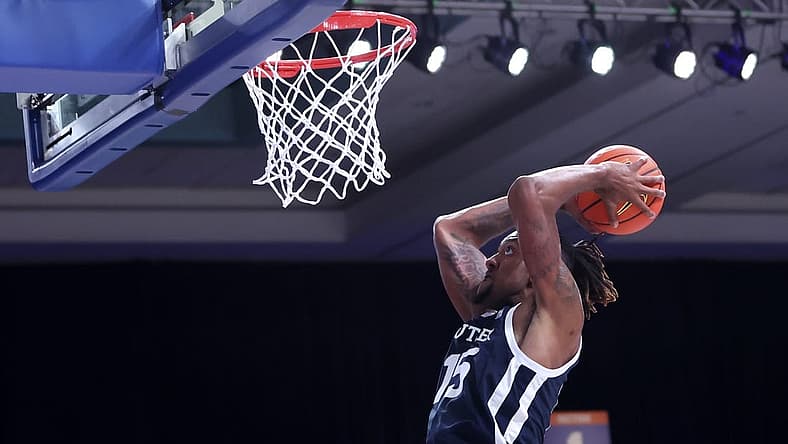 Nov 24, 2022; Paradise Island, BAHAMAS; Butler Bulldogs center Manny Bates (15) dunks during the second half against the Brigham Young Cougars at Imperial Arena. Mandatory Credit: Kevin Jairaj-USA TODAY Sports