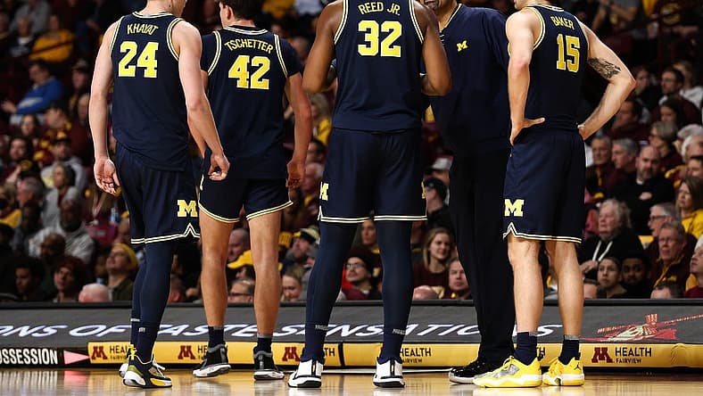 Dec 8, 2022; Minneapolis, Minnesota, USA; Michigan Wolverines head coach Juwan Howard talks to his players during the second half against the Minnesota Golden Gophers at Williams Arena. Mandatory Credit: Matt Krohn-USA TODAY Sports