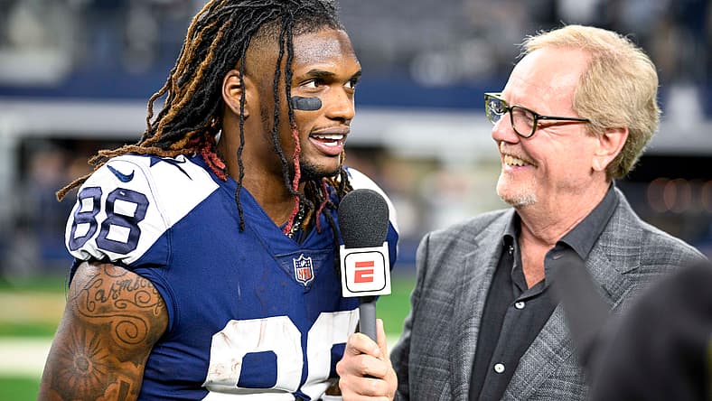 NFL: New York Giants at Dallas Cowboys