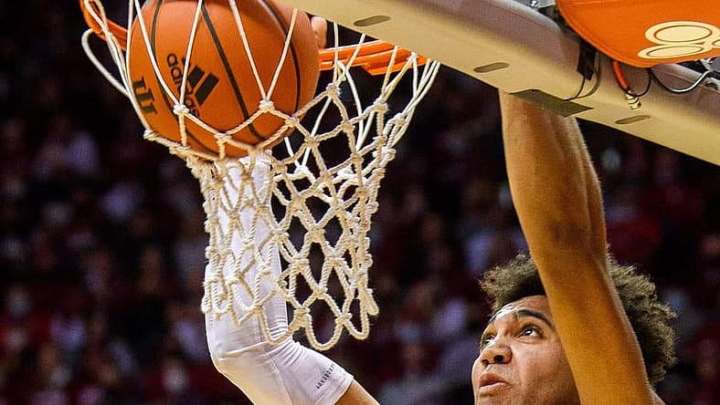 Indiana's Trayce Jackson-Davis (23) dunks during the first half of the Indiana versus Wisconsin men's basketball game at Simon Skjodt Assembly Hall on Tuesday, Feb. 15, 2022.
Iu Wu Bb 1h Tjd 1