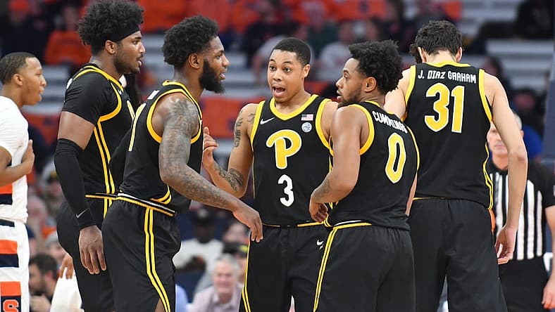 Dec 20, 2022; Syracuse, New York, USA; Pittsburgh Panthers forward Blake Hinson (2) talks to his teammates in the second half against the Syracuse Orange at JMA Wireless Dome. Mandatory Credit: Mark Konezny-USA TODAY Sports