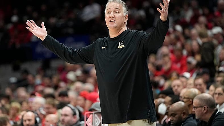Jan 5, 2023; Columbus, OH, USA; Purdue Boilermakers head coach Matt Painter reacts during the second half of the NCAA men's basketball game against the Ohio State Buckeyes at Value City Arena. Purdue won 71-69. Mandatory Credit: Adam Cairns-The Columbus Dispatch
Basketball Purdue At Ohio State