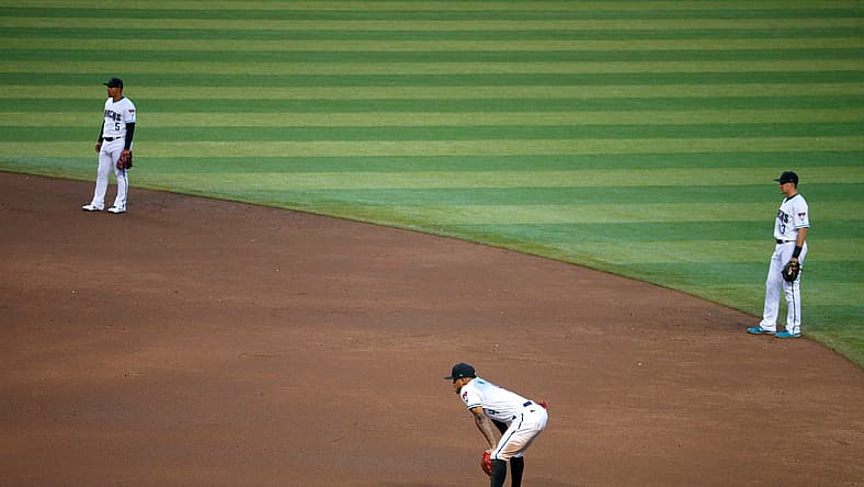mlb shift