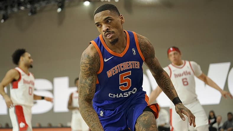 Dec 20, 2022; Las Vegas, NV, USA; Westchester Knicks guard/forward DaQuan Jeffries (5) reacts after dunking the ball against the Memphis Hustle during the second half at Mandalay Bay Convention Center. Mandatory Credit: Lucas Peltier-USA TODAY Sports