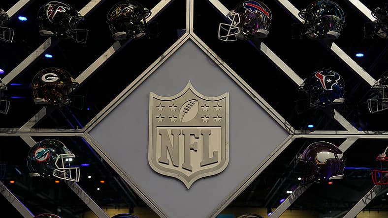 NFL trade tracker