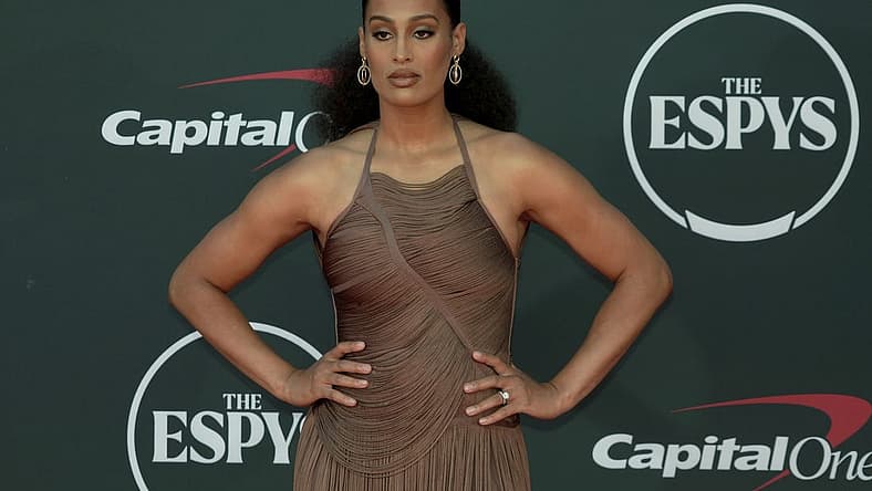 Jul 12, 2023; Los Angeles, CA, USA; Phoenix Mercury guard Skylar Diggins Smith arrives on the red carpet before the 2023 ESPYS at the Dolby Theatre. Mandatory Credit: Kirby Lee-USA TODAY Sports