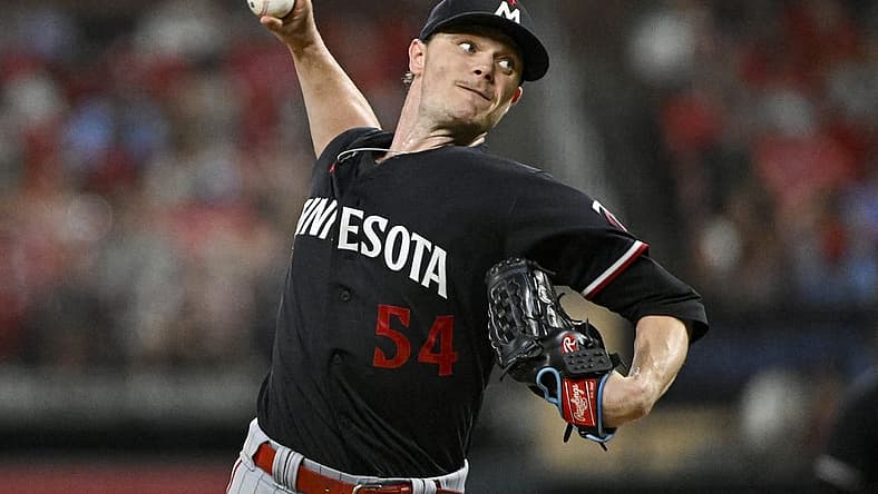 Aug 3, 2023; St. Louis, Missouri, USA; Minnesota Twins starting pitcher Sonny Gray (54) pitches against the St. Louis Cardinals during the seventh inning at Busch Stadium. Mandatory Credit: Jeff Curry-USA TODAY Sports